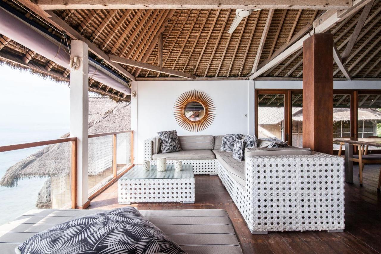 Villa Gmb Beach House Uluwatu  Ngoại thất bức ảnh